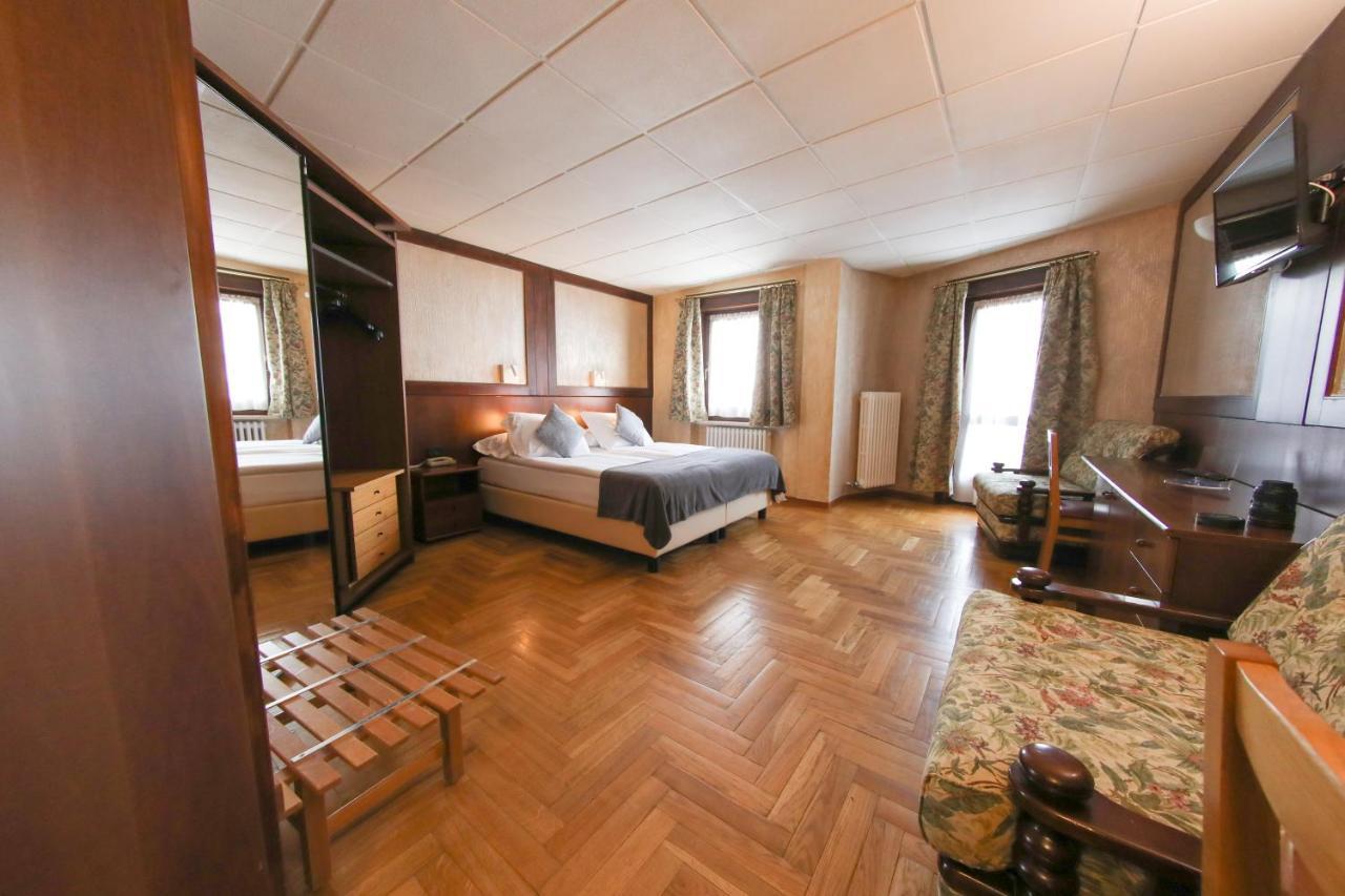 Hotel Sporting Брей-Червінія Екстер'єр фото